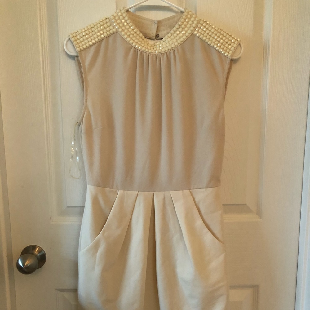 Cream fitted mini dress NWT